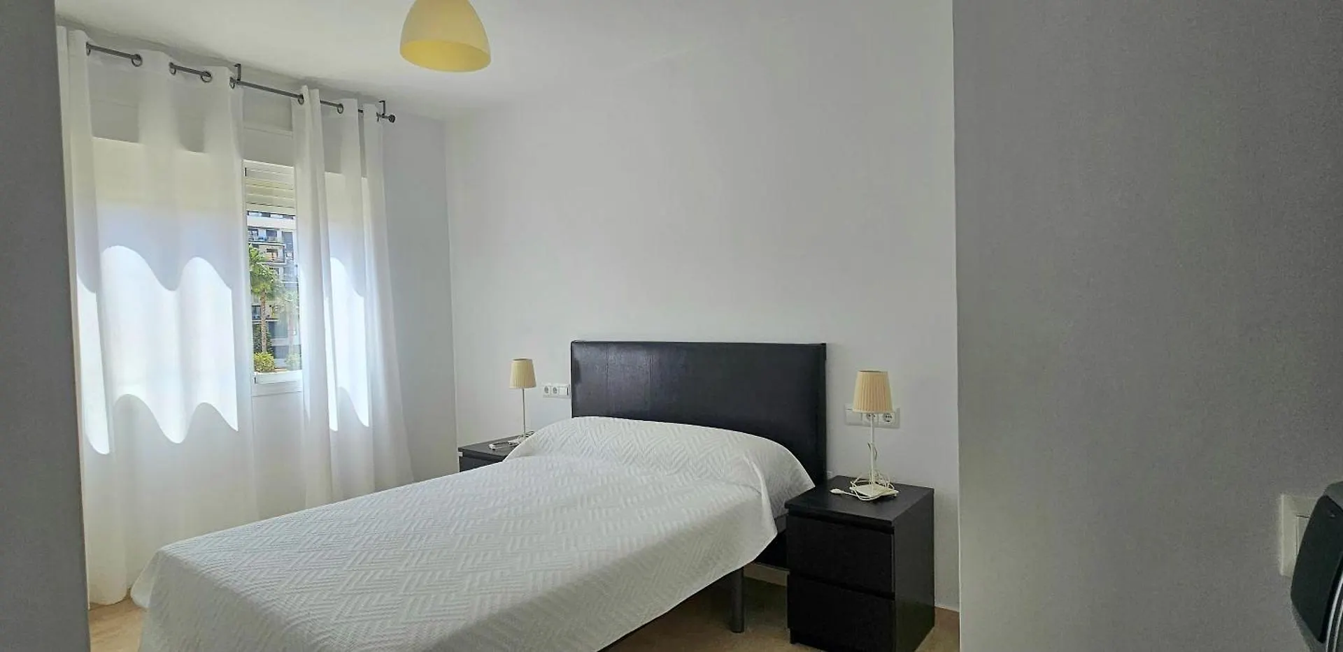 Апартаменты Hostel Residencia Alfil Малага