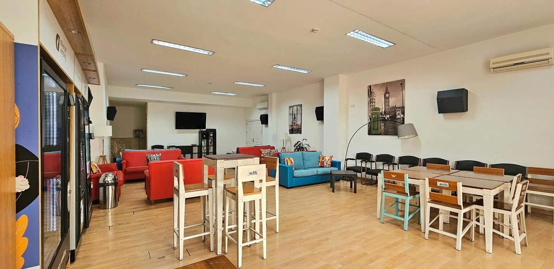 Апартаменты Hostel Residencia Alfil Малага
