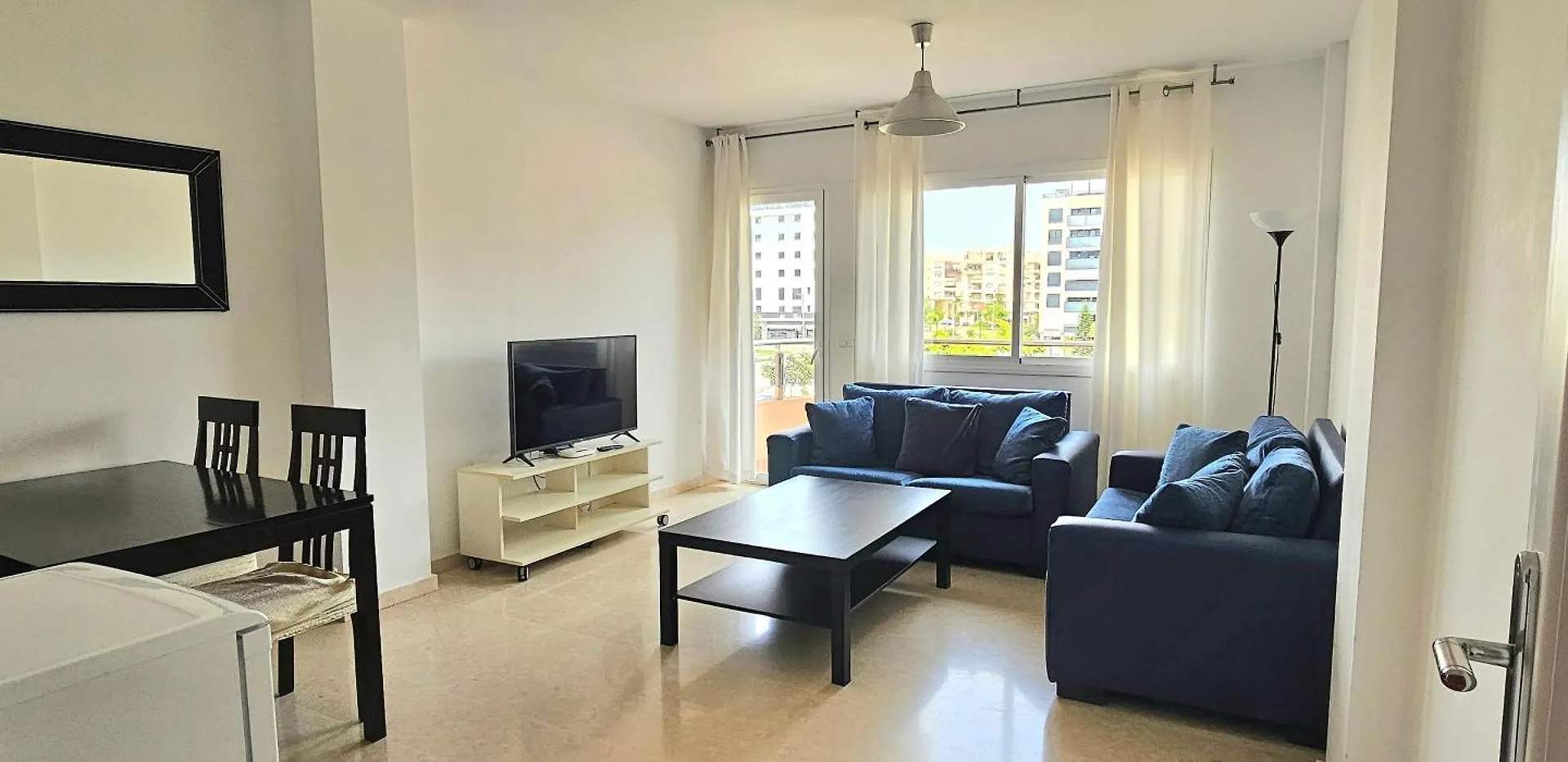 Hostel Residencia Alfil Малага Апартаменты