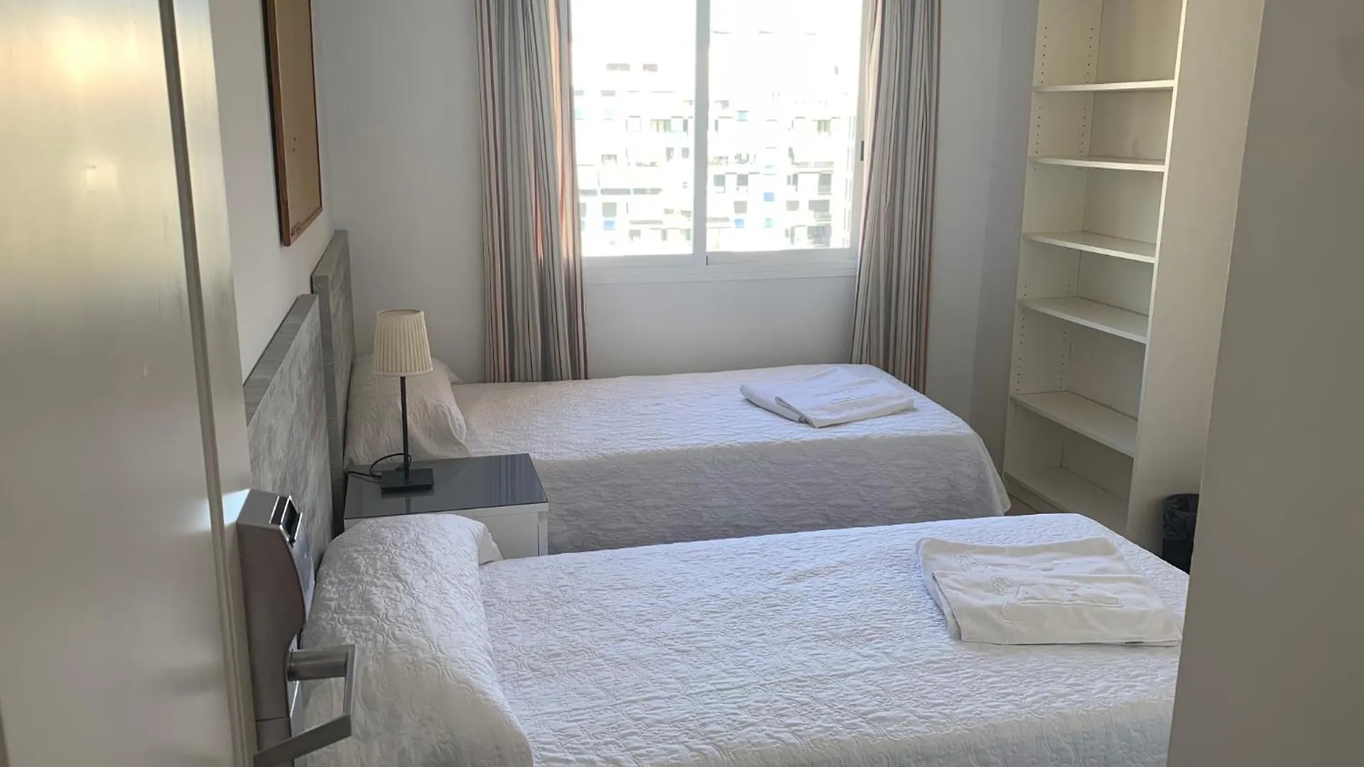 Апартаменты Hostel Residencia Alfil Малага Испания